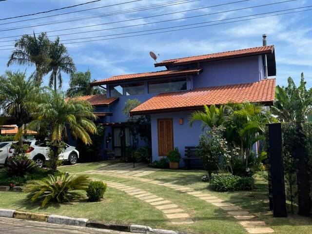 #4816 - Casa para Venda em Bom Jesus dos Perdões - SP