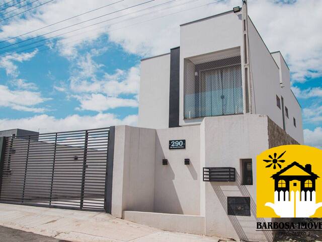 #4827 - Casa para Venda em Nazaré Paulista - SP