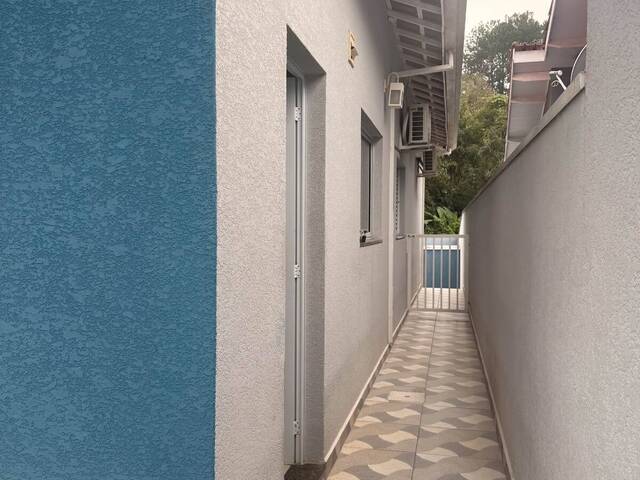 #3667 - Casa para Venda em Bom Jesus dos Perdões - SP - 2