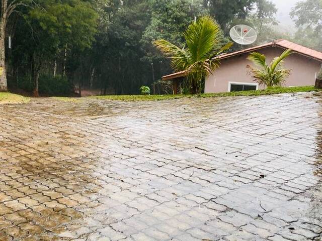 #3672 - Casa para Locação em Bom Jesus dos Perdões - SP
