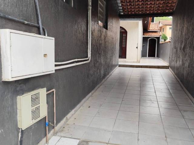 #3727 - Casa para Locação em Nazaré Paulista - SP - 2