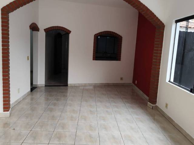 #3727 - Casa para Locação em Nazaré Paulista - SP - 3