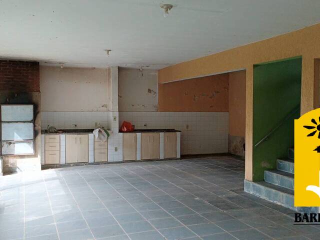 Casa para Venda em Nazaré Paulista - 2