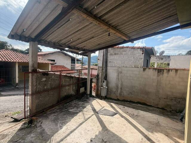 #3807 - Casa para Venda em Nazaré Paulista - SP - 2