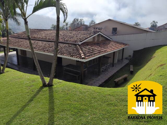 Casa para Venda em Nazaré Paulista - 3
