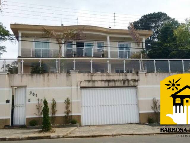 Casa para Venda em Atibaia - 2