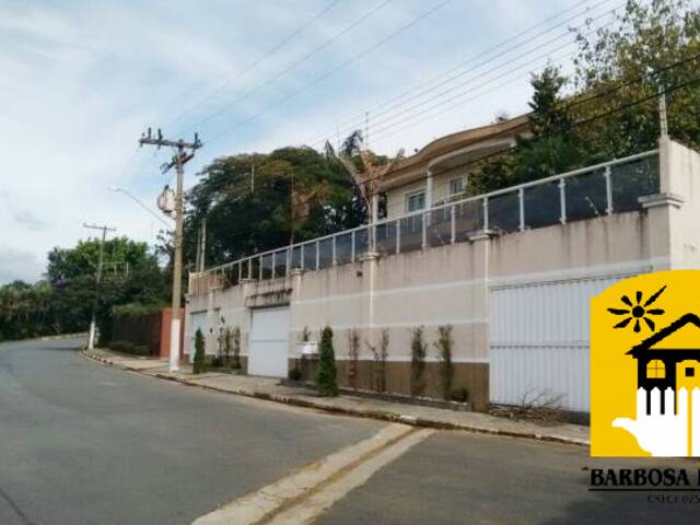 Casa para Venda em Atibaia - 3