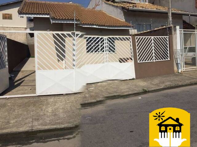 Casa para Venda em Atibaia - 3
