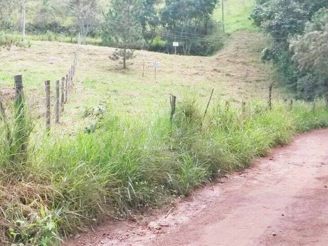 #2720 - Terreno para Venda em Bom Jesus dos Perdões - SP - 2